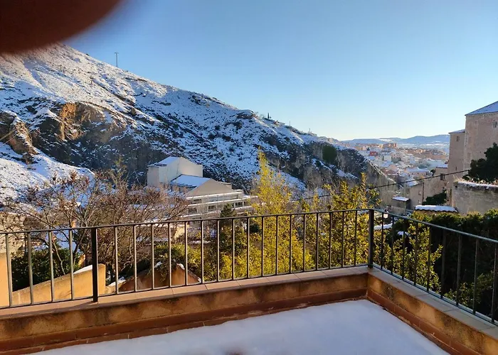 Apartamentos Casas Colgadas